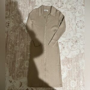 Abercrombie & Fitch | Tan Midi Sweater Dress | Size Small | Worn Once!!